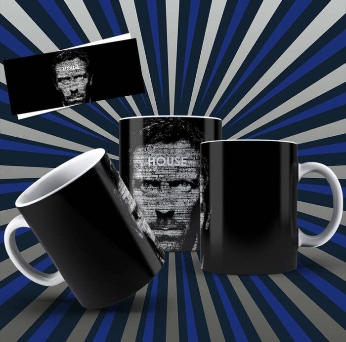 Hrneček s motivem ze seriálu  Dr. House 7